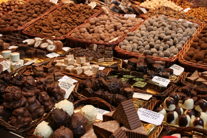 ecommerce-LA SEYNE SUR MER-min_chocolates_chocolate_nibble_sweetness_fine_chocolates_gourmet_candy_brand-752083